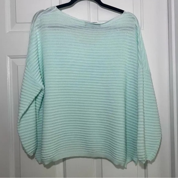 Flora Ashley @ Nordstrom - Sea foam Mint Green V-Neck Lightweight Spring Sweater - Picture 2 of 3